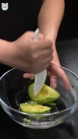 아보카도 과카몰리 만드는 법