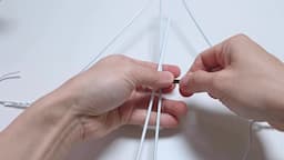 옷걸이를 활용한 공간 절약 아이디어