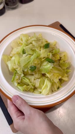 intro-간편한 양배추 볶음의 매력